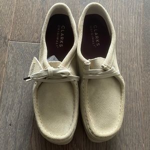 Brand New, Never Worn! Clarks Wallabees in Maple Suede